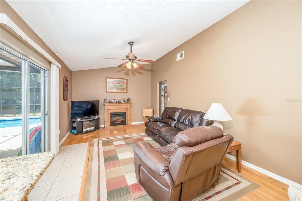 Family room (from dinette and kitchen)