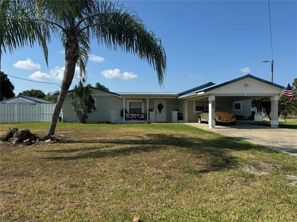 For Sale: $399,000 (3 beds, 3 baths, 1975 Square Feet)