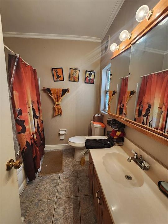 待售: $350,000 (3 贝兹, 2 浴室, 1306 平方英尺)