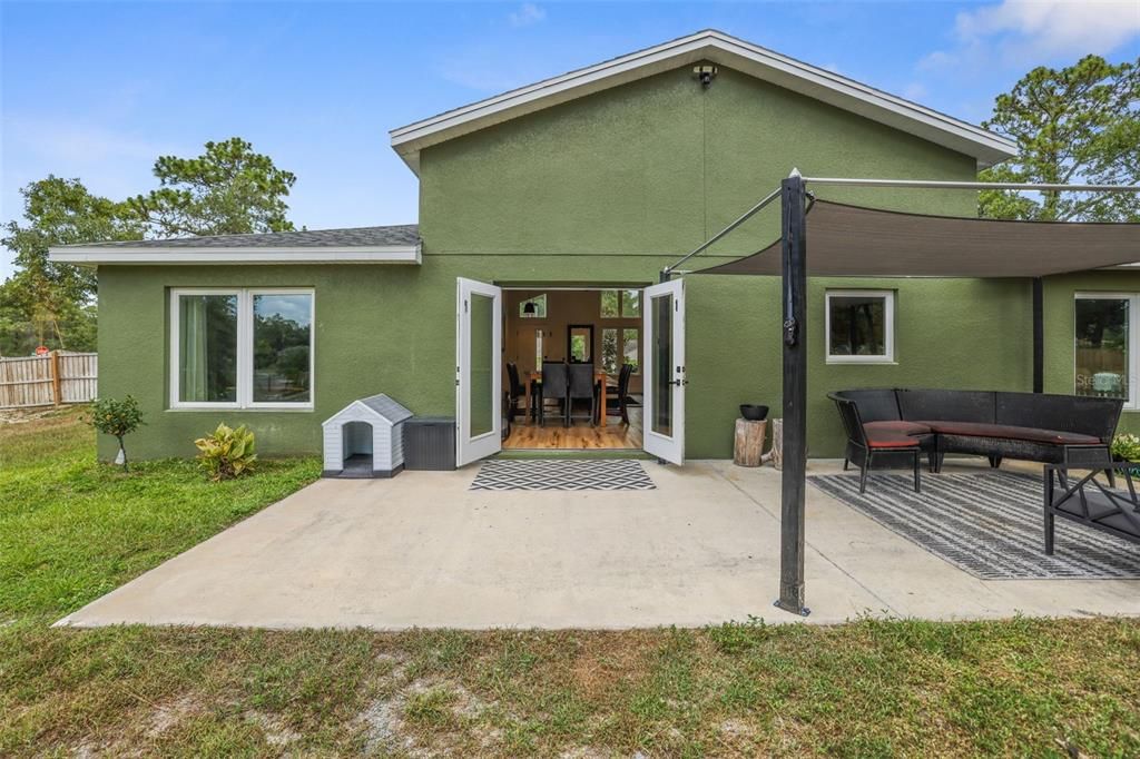 Active With Contract: $410,000 (4 beds, 2 baths, 1470 Square Feet)