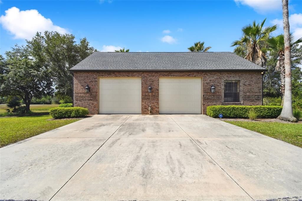 Two story detached garage with two cooled living spaces