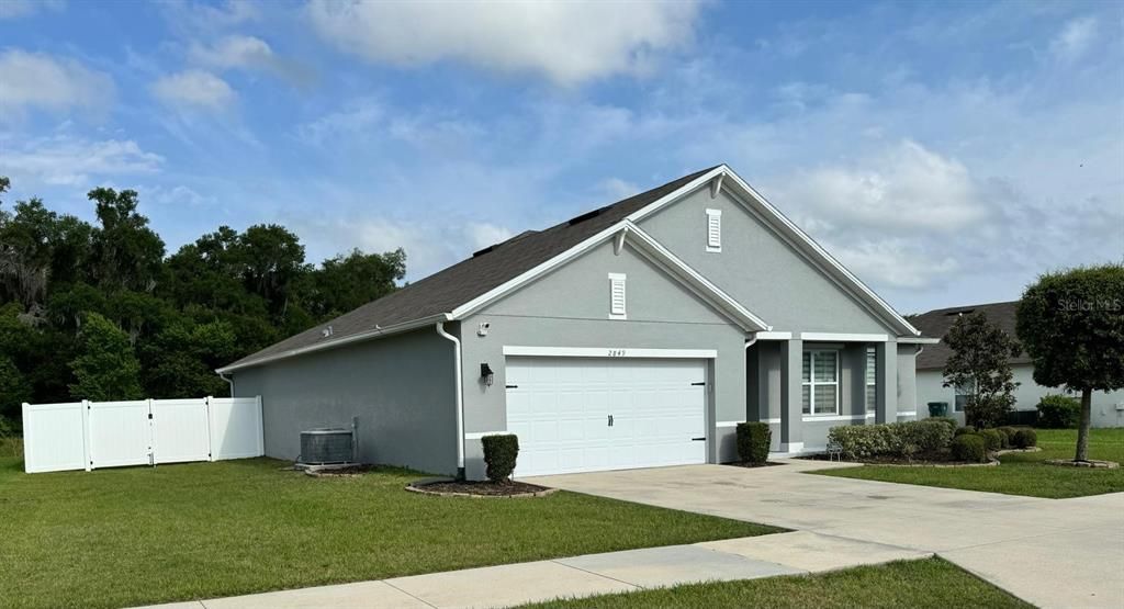 Active With Contract: $319,990 (4 beds, 2 baths, 1956 Square Feet)