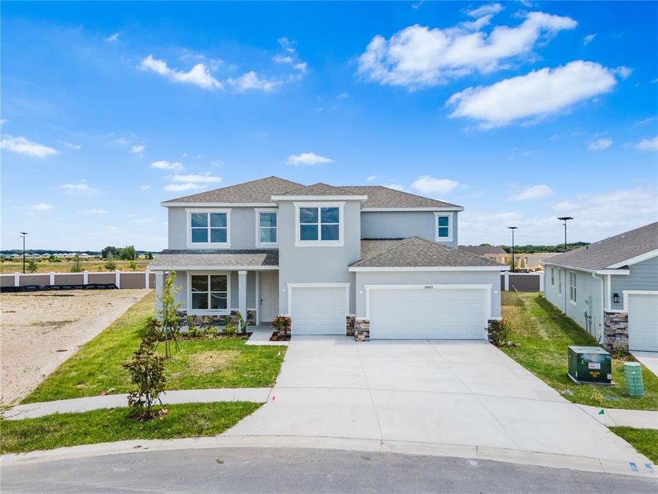 Recently Sold: $578,740 (4 beds, 3 baths, 3278 Square Feet)