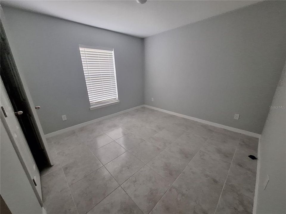 For Rent: $2,300 (3 beds, 2 baths, 1392 Square Feet)