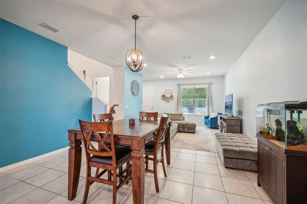 For Sale: $354,900 (3 beds, 2 baths, 1617 Square Feet)