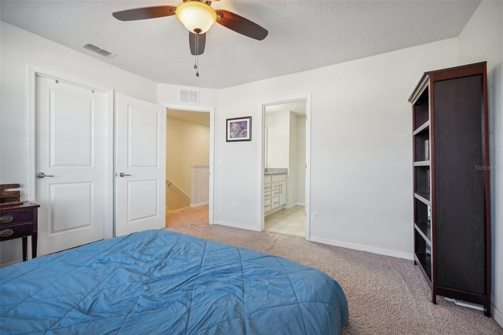 For Sale: $364,900 (3 beds, 2 baths, 1617 Square Feet)