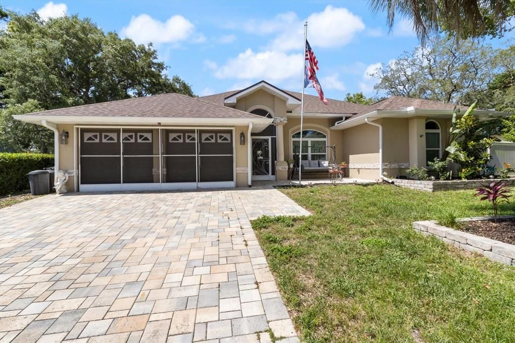 For Sale: $410,000 (3 beds, 2 baths, 2040 Square Feet)