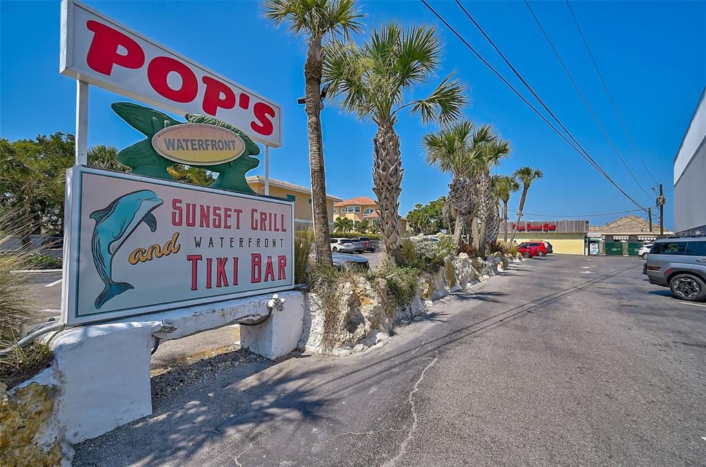 Pops Sunset Grill and Tiki Bar