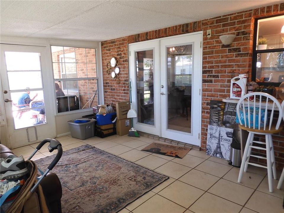 Spacious family room