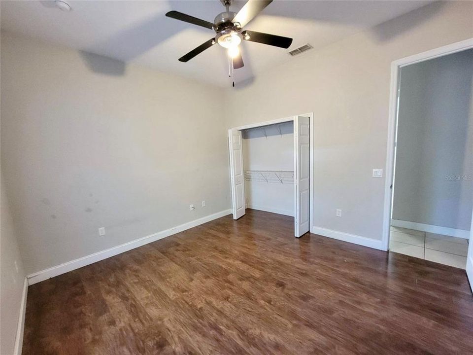 For Rent: $2,375 (4 beds, 2 baths, 2044 Square Feet)