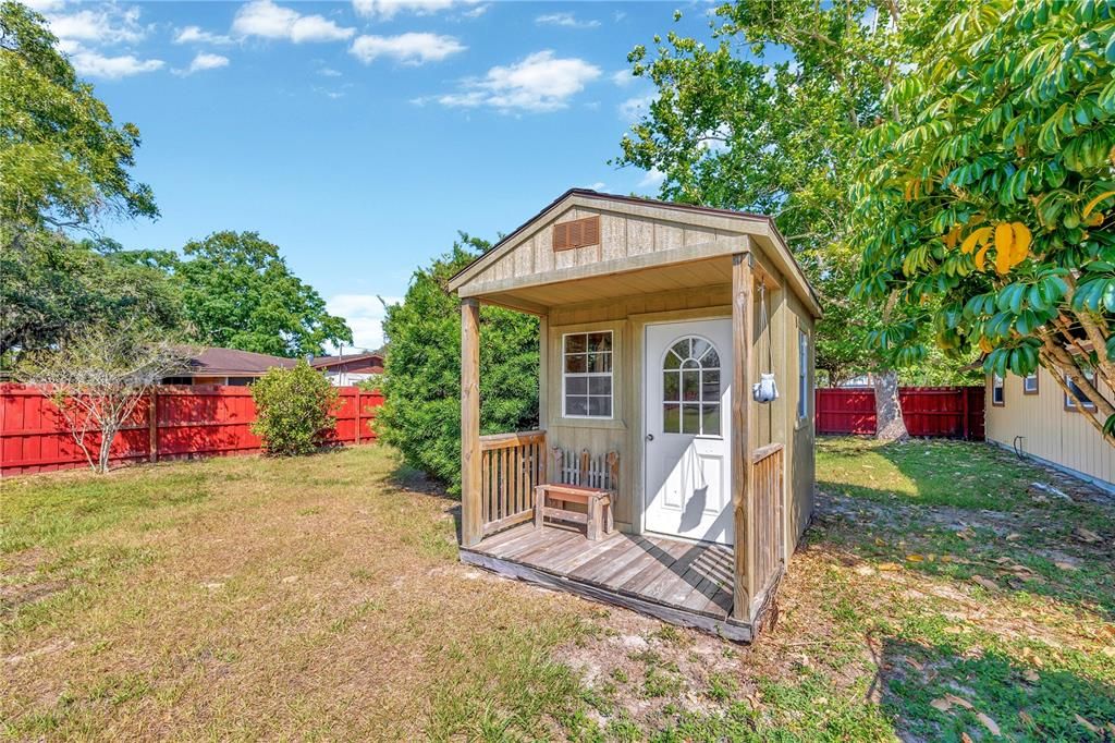 Active With Contract: $390,000 (4 beds, 2 baths, 1794 Square Feet)