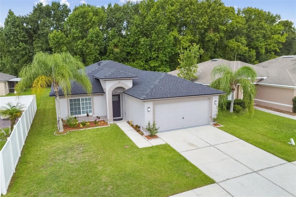 Active With Contract: $2,650 (4 beds, 2 baths, 1971 Square Feet)