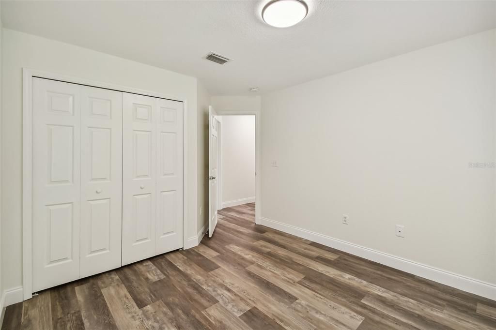 Active With Contract: $2,650 (4 beds, 2 baths, 1971 Square Feet)