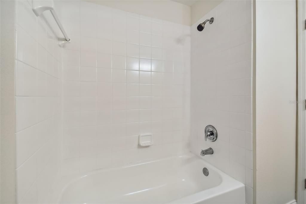 Active With Contract: $2,650 (4 beds, 2 baths, 1971 Square Feet)