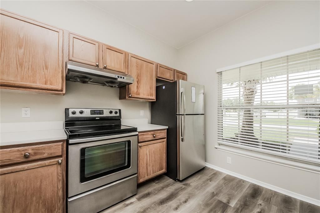 Active With Contract: $2,645 (4 beds, 2 baths, 1694 Square Feet)
