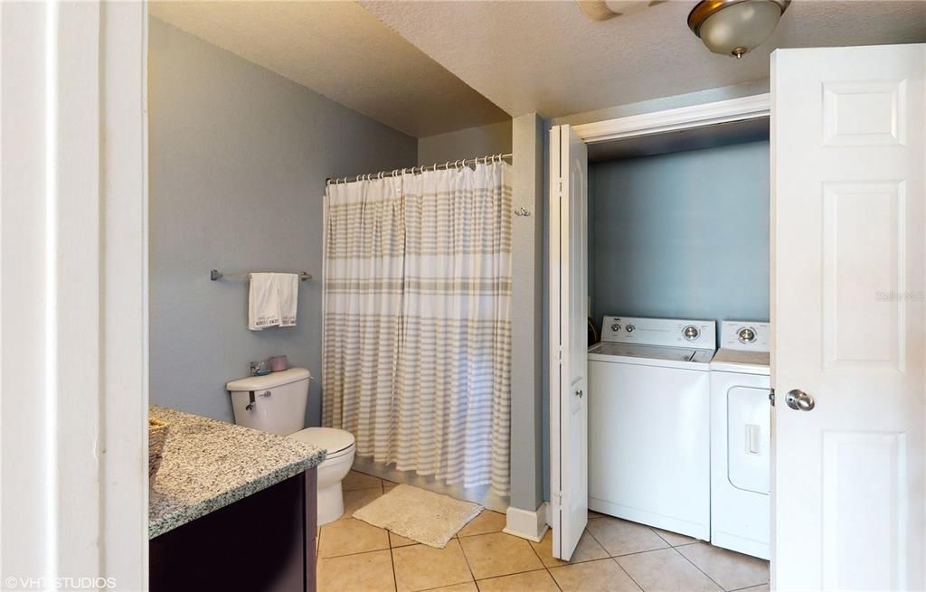 For Sale: $199,900 (1 beds, 1 baths, 744 Square Feet)