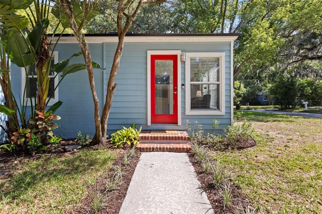 Back entrance to the Sun room.