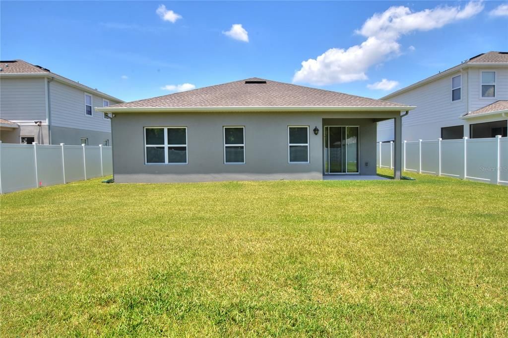 For Sale: $399,000 (4 beds, 2 baths, 2035 Square Feet)