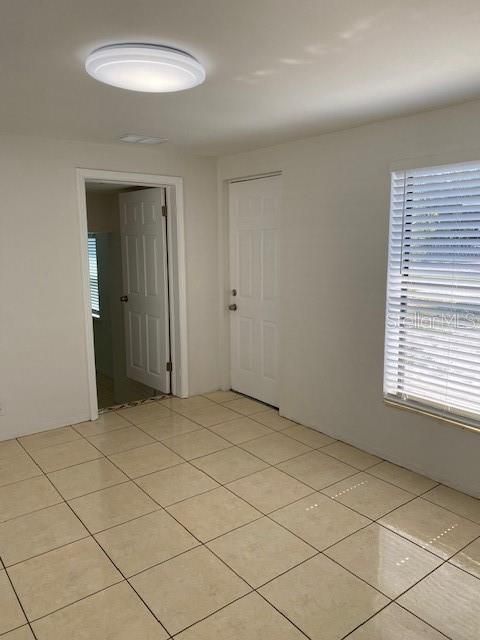 Active With Contract: $2,249 (3 beds, 1 baths, 1199 Square Feet)