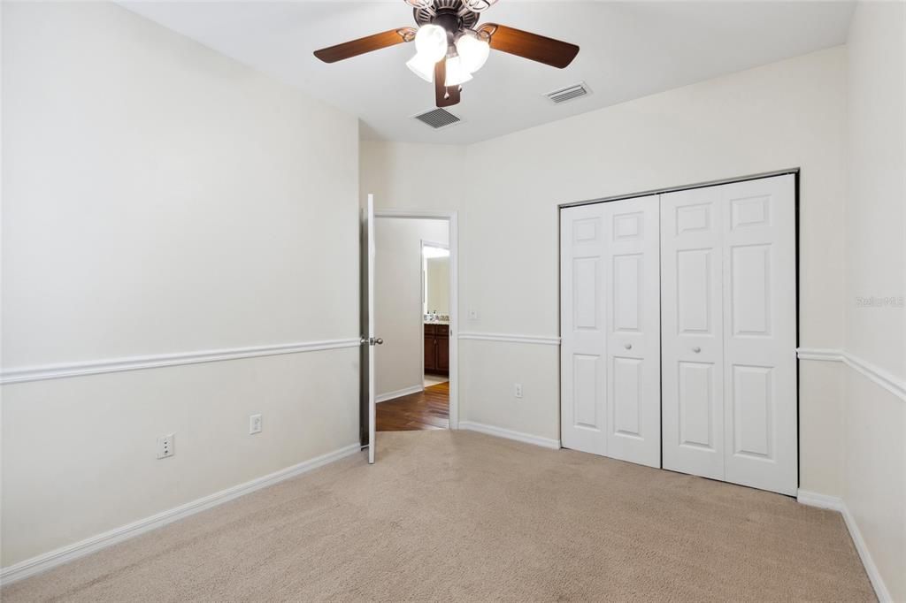 Active With Contract: $399,900 (3 beds, 2 baths, 1872 Square Feet)