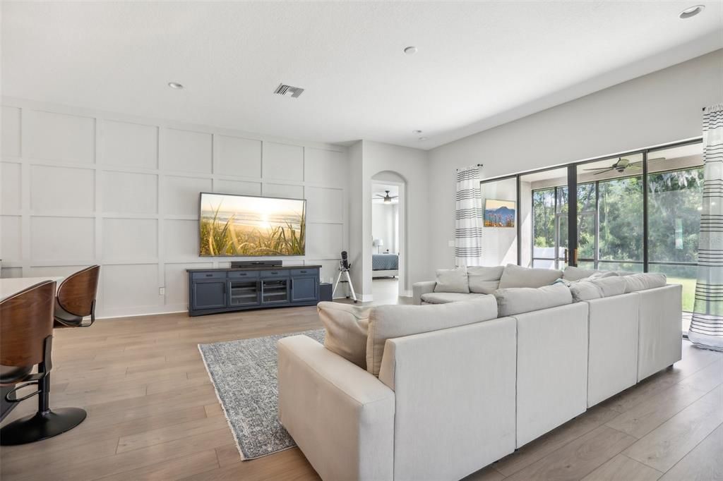 Active With Contract: $635,000 (4 beds, 3 baths, 2902 Square Feet)