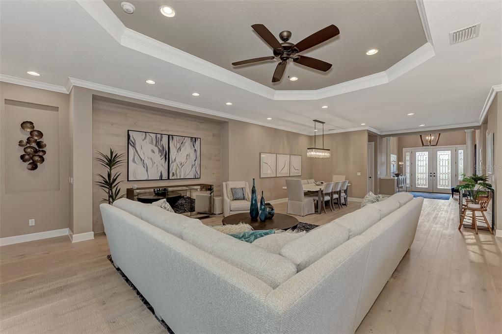 Active With Contract: $1,395,000 (3 beds, 3 baths, 3071 Square Feet)