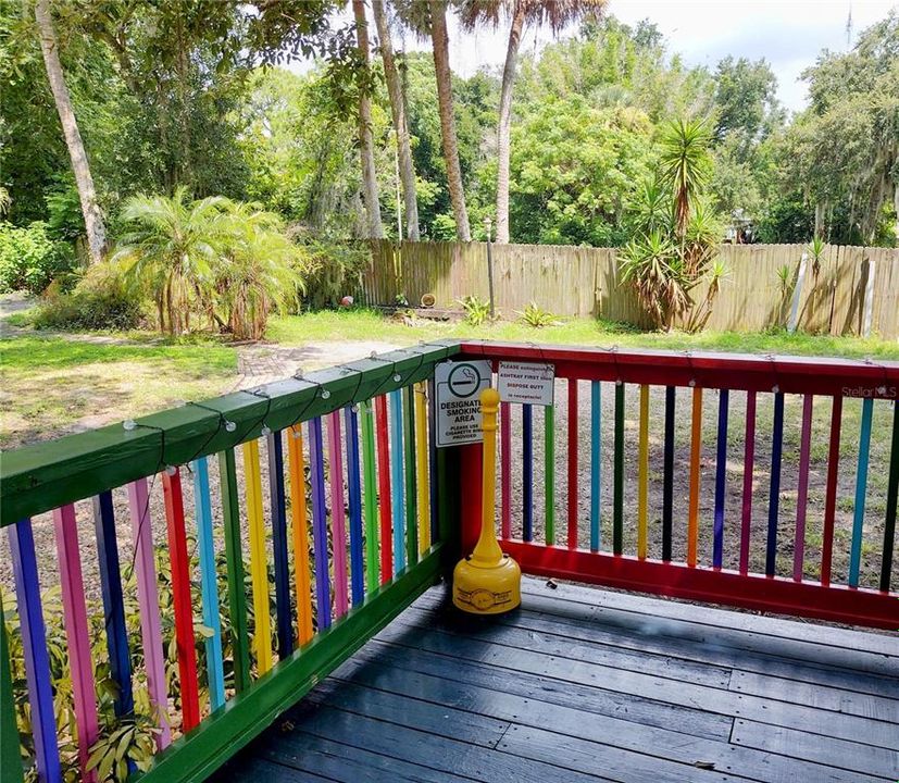 COTTAGE - BACK PORCH