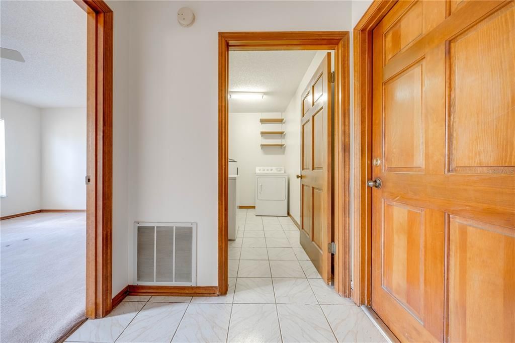 En Venta: $449,900 (3 camas, 2 baños, 1807 Pies cuadrados)