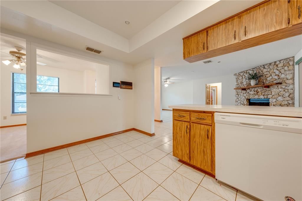 For Sale: $449,900 (3 beds, 2 baths, 1807 Square Feet)