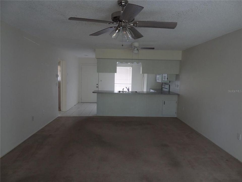 For Sale: $149,900 (2 beds, 2 baths, 1029 Square Feet)