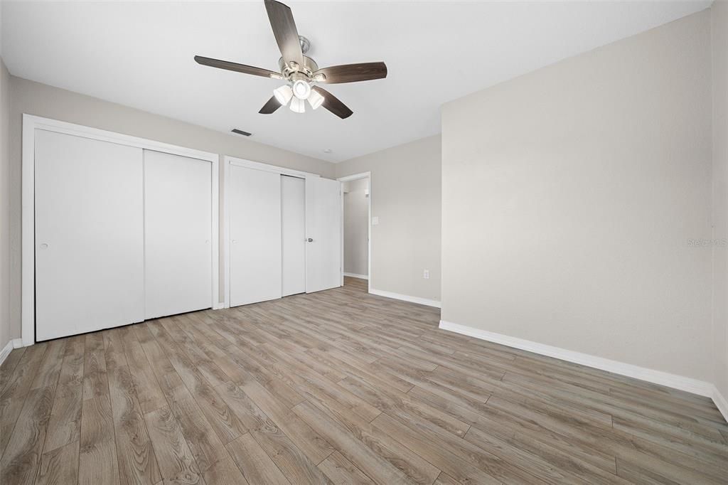 Active With Contract: $259,900 (3 beds, 2 baths, 1168 Square Feet)