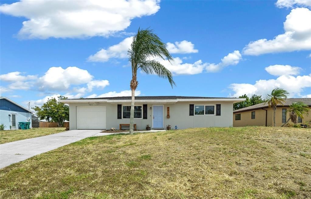 Active With Contract: $259,900 (3 beds, 2 baths, 1168 Square Feet)