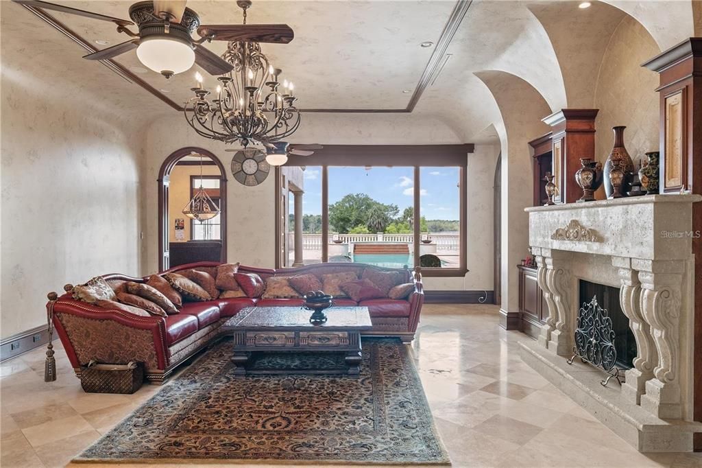 For Sale: $5,300,000 (7 beds, 7 baths, 12481 Square Feet)