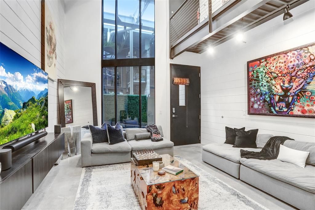 Recently Sold: $625,000 (1 beds, 1 baths, 1080 Square Feet)