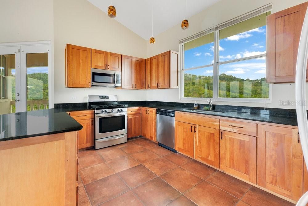 待售: $1,198,000 (4 贝兹, 3 浴室, 3300 平方英尺)