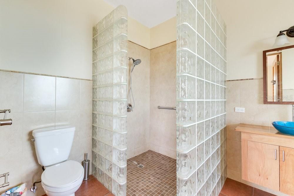 待售: $1,198,000 (4 贝兹, 3 浴室, 3300 平方英尺)