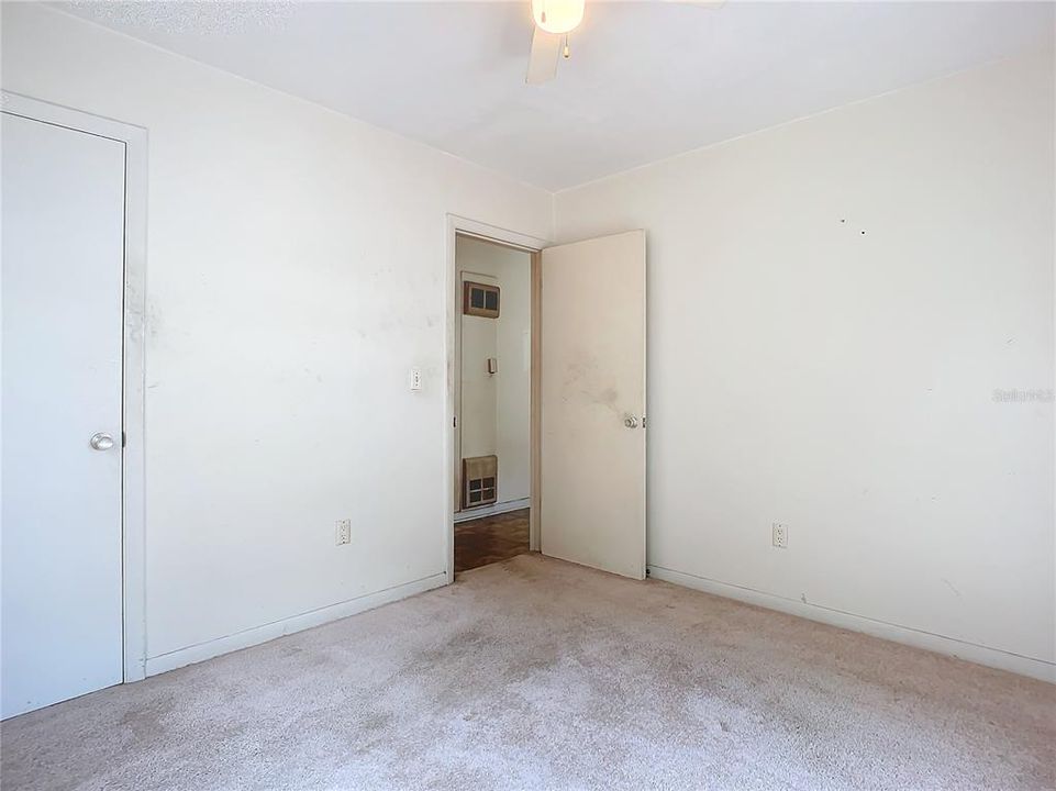 Active With Contract: $150,000 (1 beds, 1 baths, 576 Square Feet)