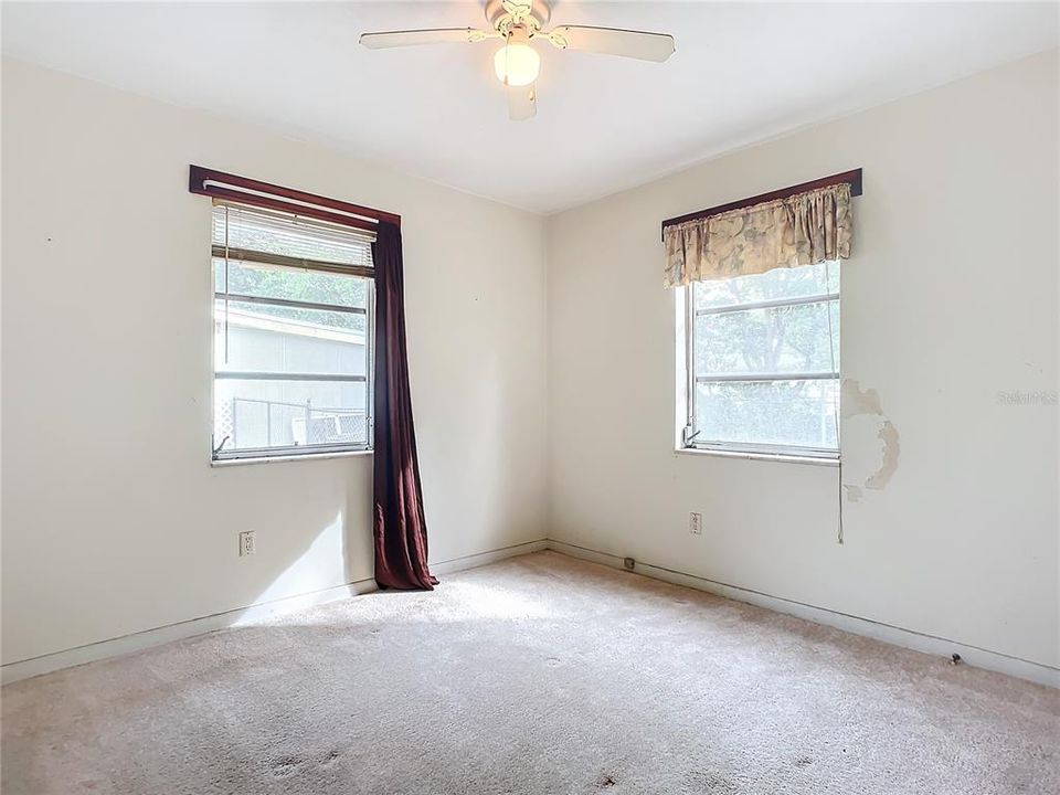 Active With Contract: $150,000 (1 beds, 1 baths, 576 Square Feet)