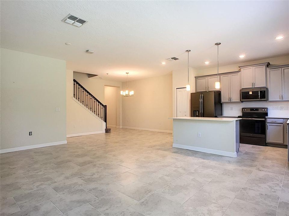 Active With Contract: $2,200 (3 beds, 2 baths, 1912 Square Feet)