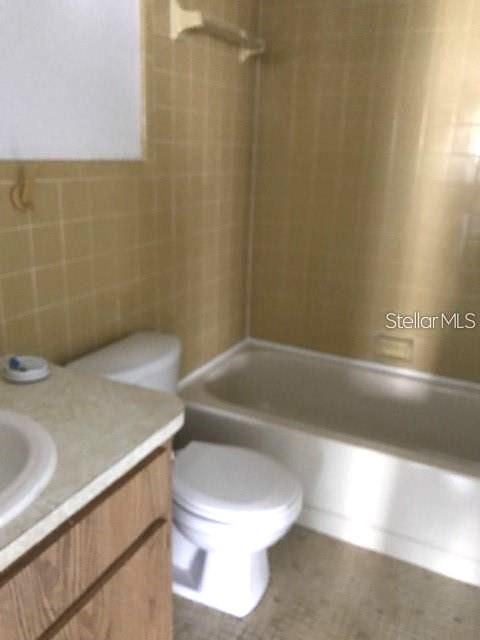 For Rent: $1,095 (1 beds, 1 baths, 672 Square Feet)