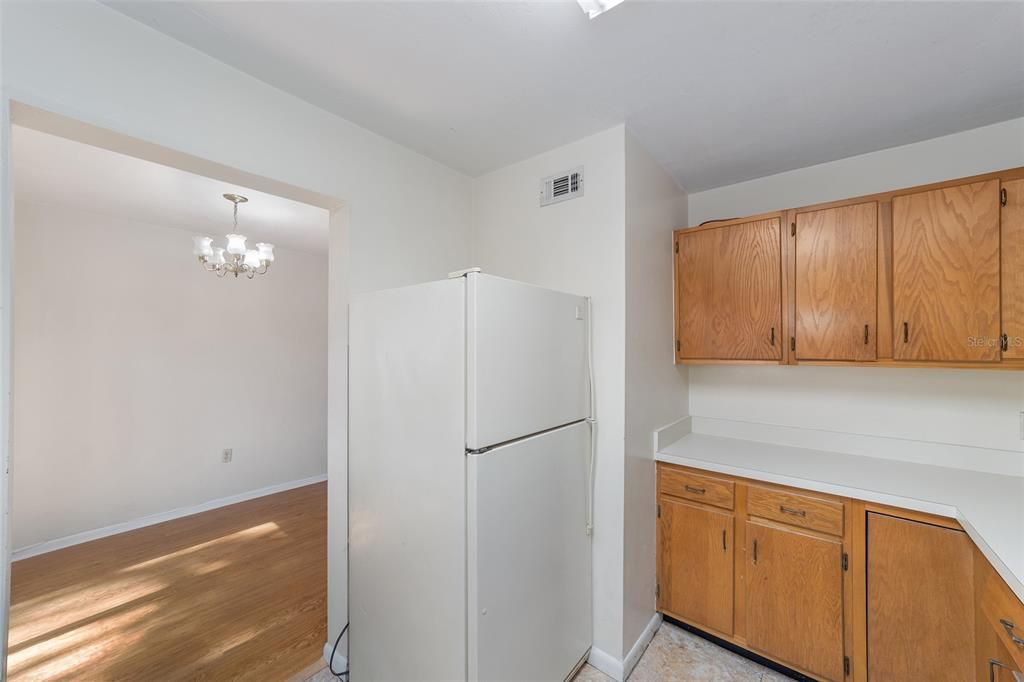 For Sale: $174,900 (2 beds, 2 baths, 1133 Square Feet)