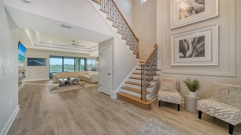 Active With Contract: $1,225,000 (5 beds, 4 baths, 3540 Square Feet)