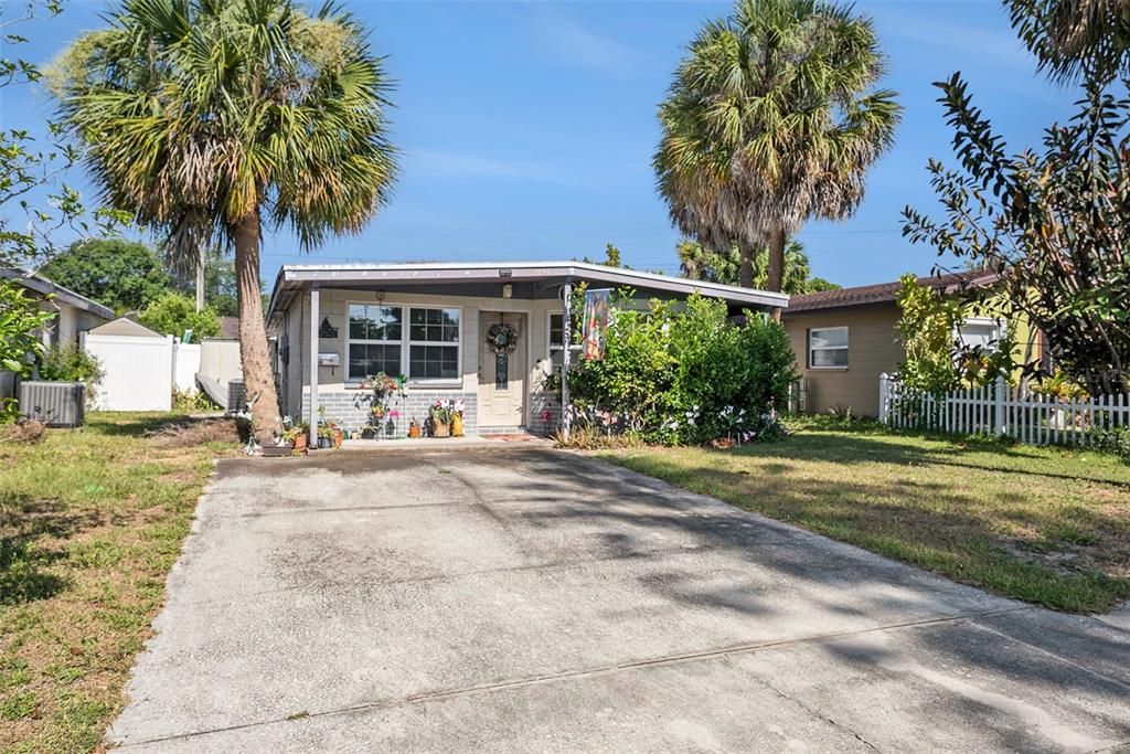 Recently Sold: $396,900 (3 beds, 2 baths, 1056 Square Feet)