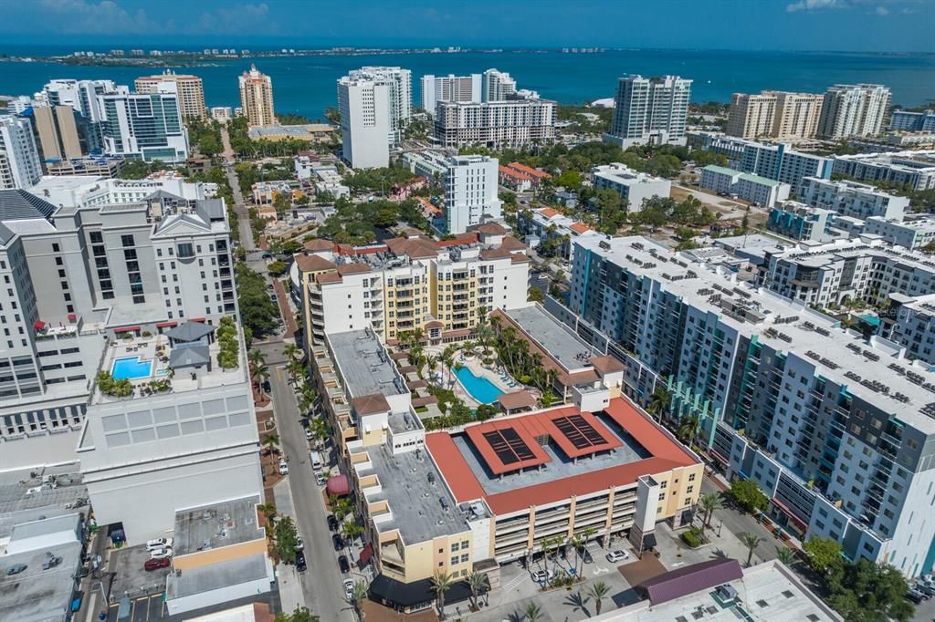 Great proximity to Sarasota Bay