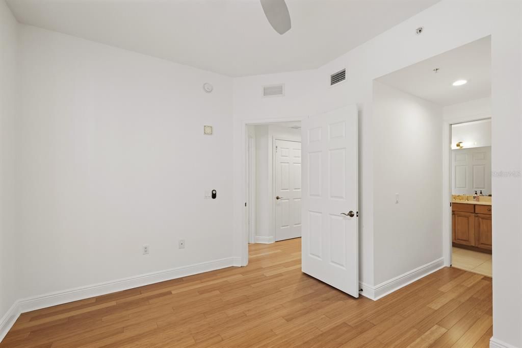 Guest bedroom 1 with access to bath directly