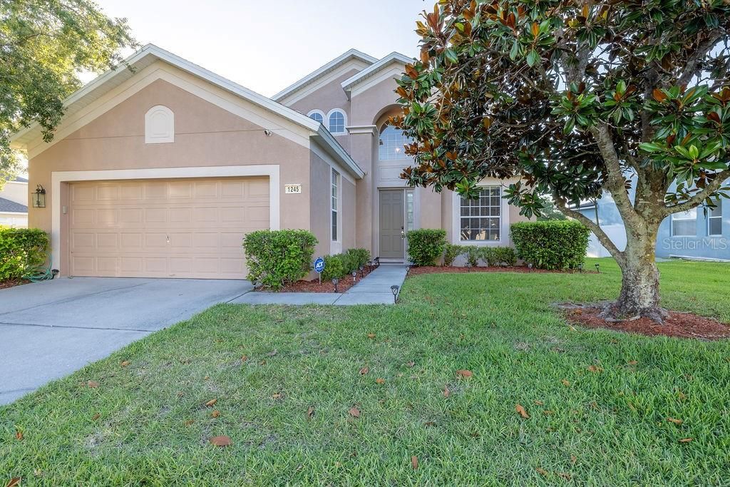 Active With Contract: $499,900 (4 beds, 2 baths, 2249 Square Feet)