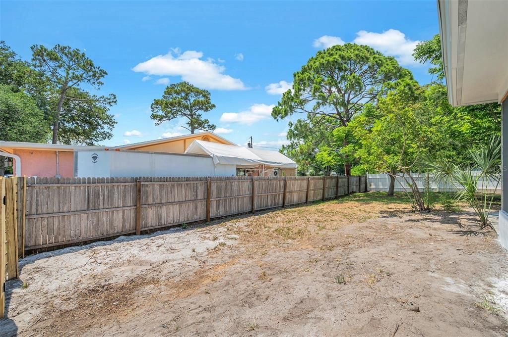 For Sale: $850,000 (4 beds, 3 baths, 2684 Square Feet)