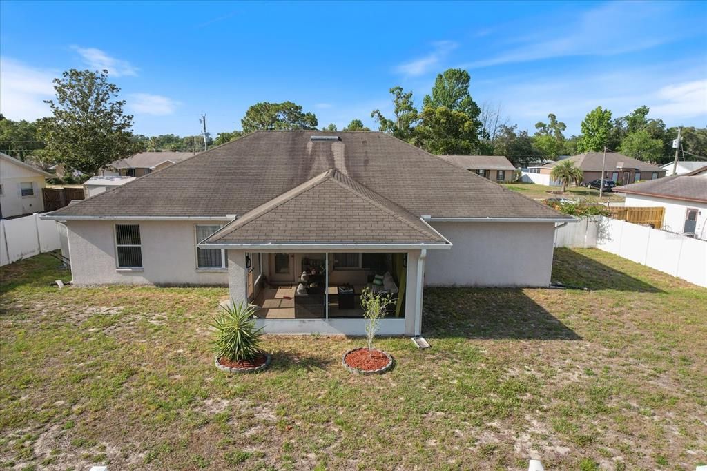 Active With Contract: $349,900 (3 beds, 2 baths, 2035 Square Feet)