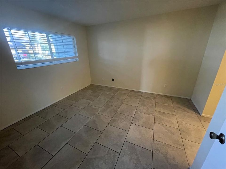 For Rent: $1,250 (2 beds, 2 baths, 837 Square Feet)