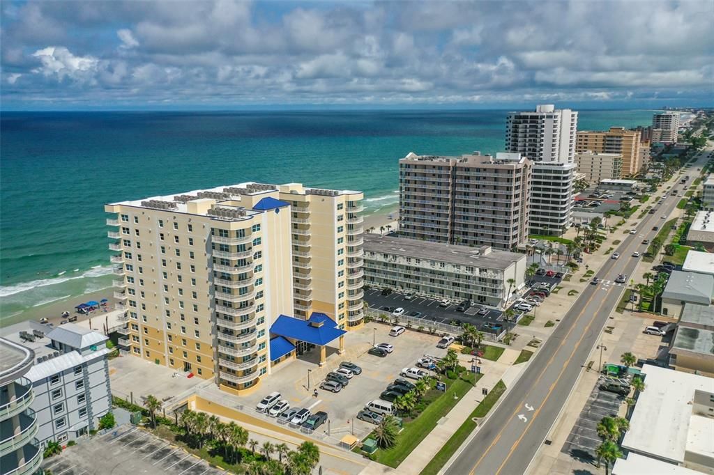 For Sale: $795,000 (3 beds, 2 baths, 1479 Square Feet)